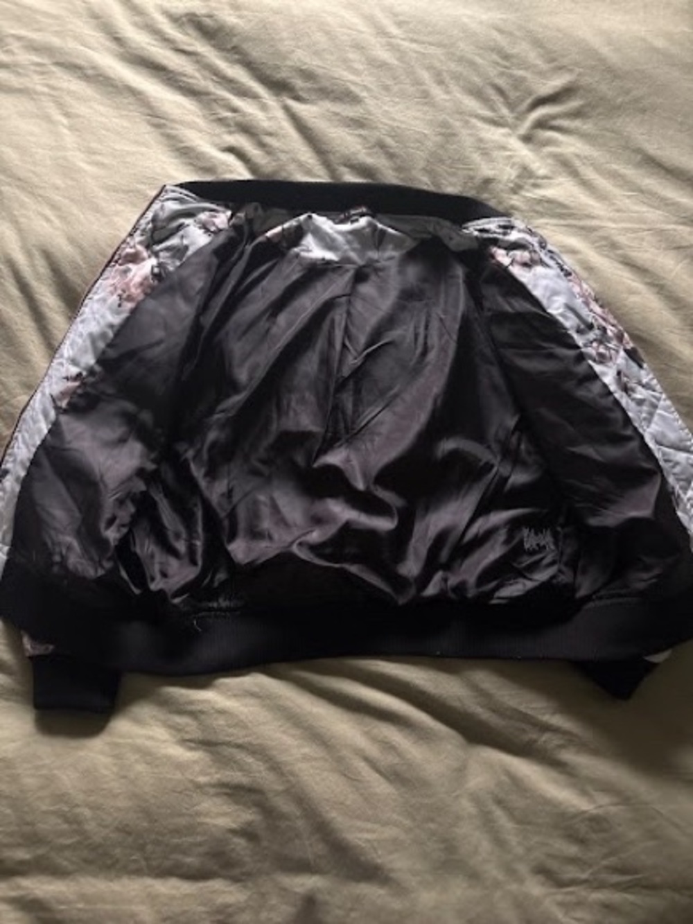 i joan Floral Satin Bomber Jacket in Icy Blue - Medium - Picture 7 of 8